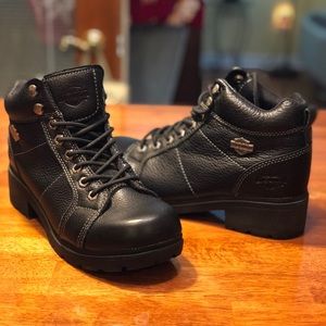Women’s Harley Davidson boots